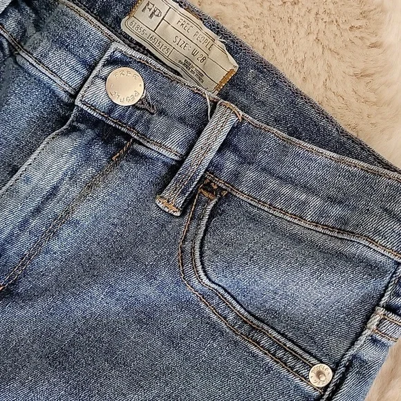 Free People High Rise Jeans sz28 R  BinM - Picture 9 of 10